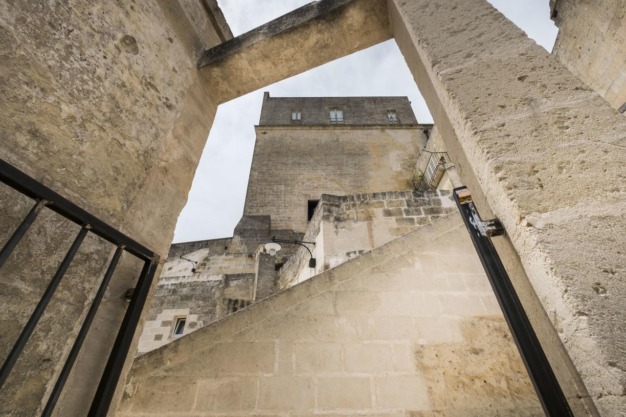 Aquatio Cave Luxury Hotel & Spa Matera Exterior photo The staircase
