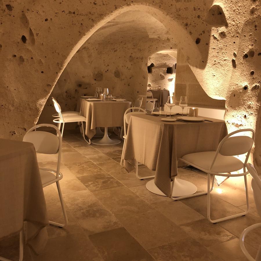 Aquatio Cave Luxury Hotel & Spa Matera Exterior photo Restaurant in a cave