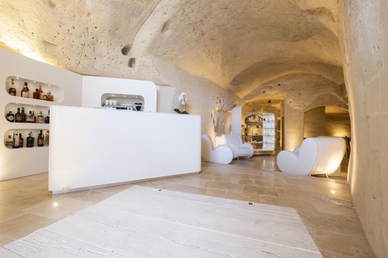 Aquatio Cave Luxury Hotel & Spa Matera Exterior photo The reception area