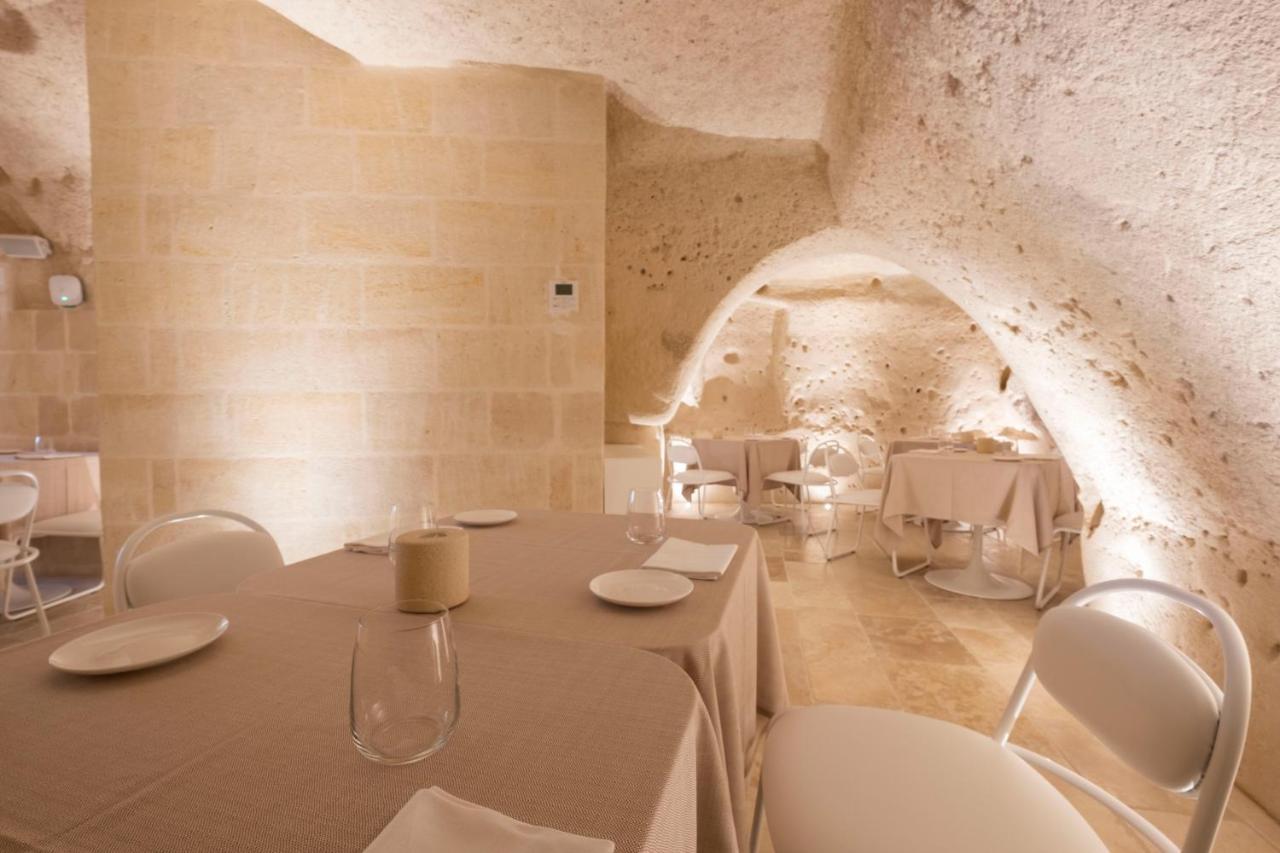 Aquatio Cave Luxury Hotel & Spa Matera Exterior photo Restaurant "La Buona Tavola"